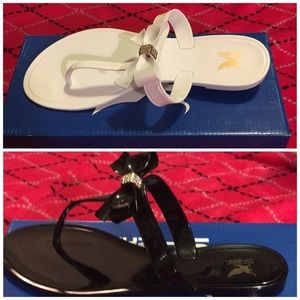 Sheikh Jelly Bowtie Flat Sandals in Black or white Sz 8-8.5 New in Box